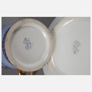 Sèvres Sammeltasse mit Arabeskenband