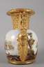 Prunkvase mit Landschaftsmalerei