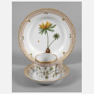 Royal Copenhagen Mokkagedeck "Flora Danica"