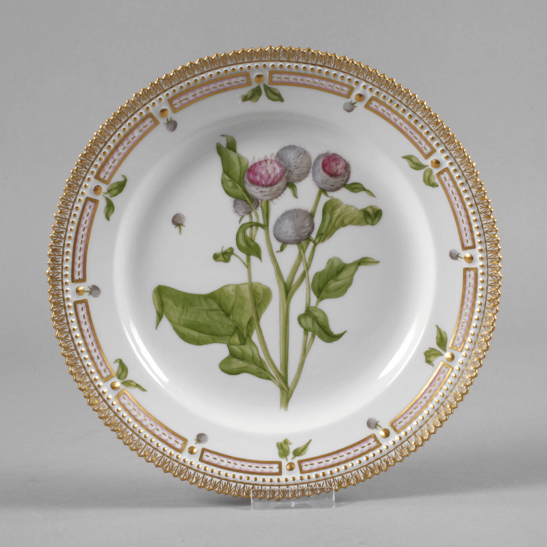 Royal Copenhagen Frühstücksteller "Flora Danica"