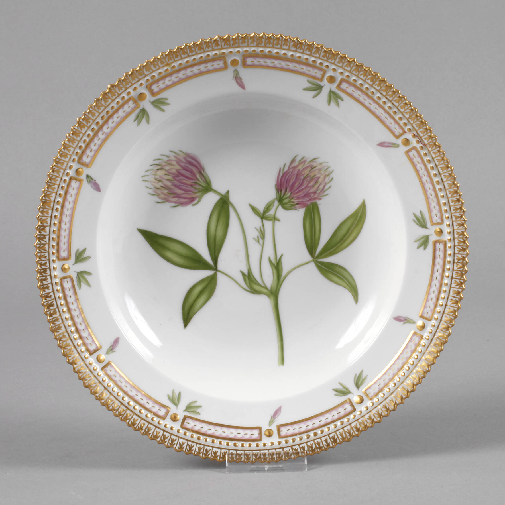 Royal Copenhagen Suppenteller "Flora Danica"