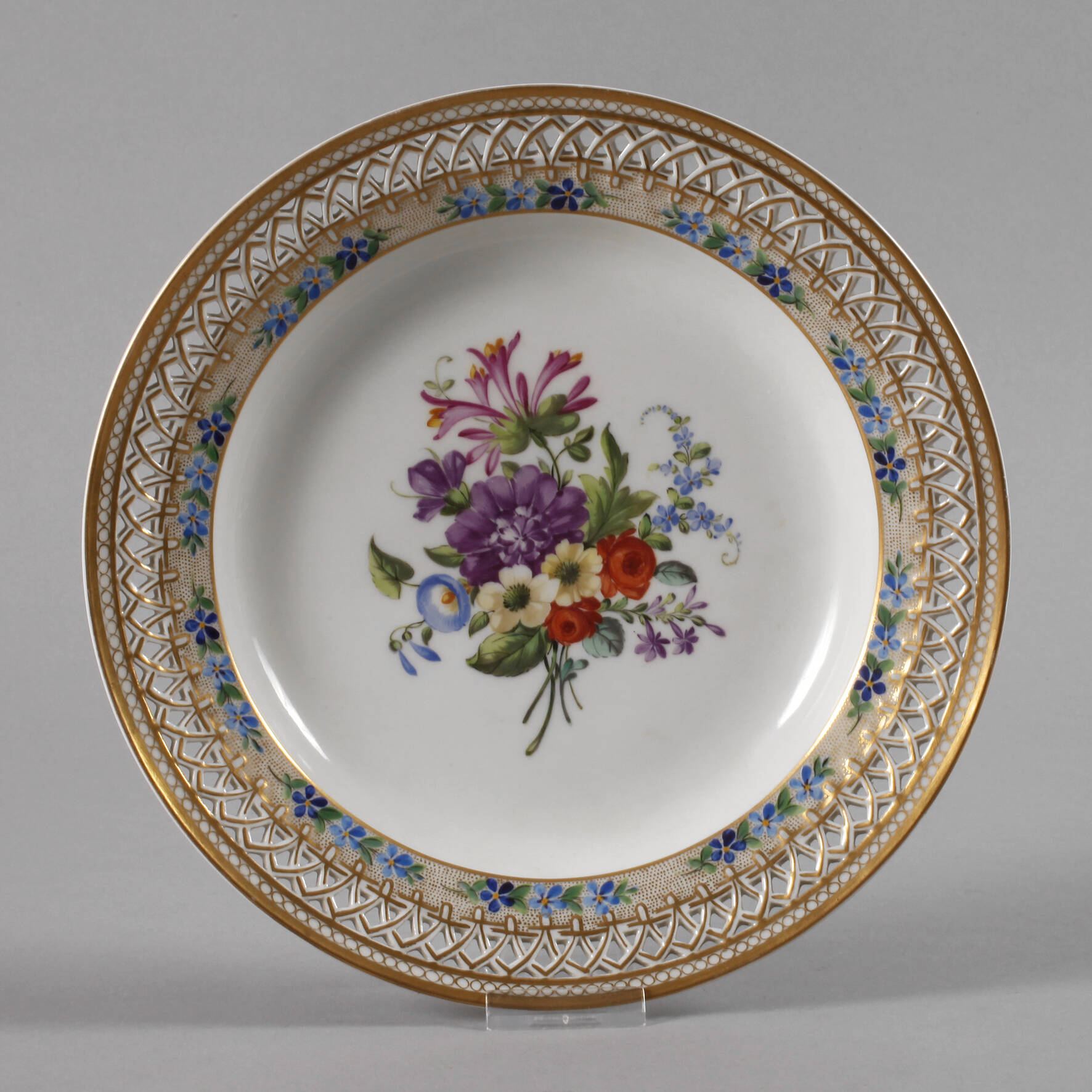 KPM Berlin Durchbruchteller "Blumenbukett"