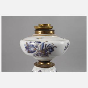 Meissen Petroleumlampe "Blaue Blume und Insekten"
