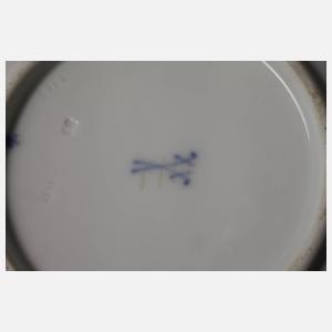 Meissen zwölf Durchbruchteller Zwiebelmusterdekor