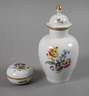 Meissen Deckelvase und Deckeldose "Blumenbukett"
