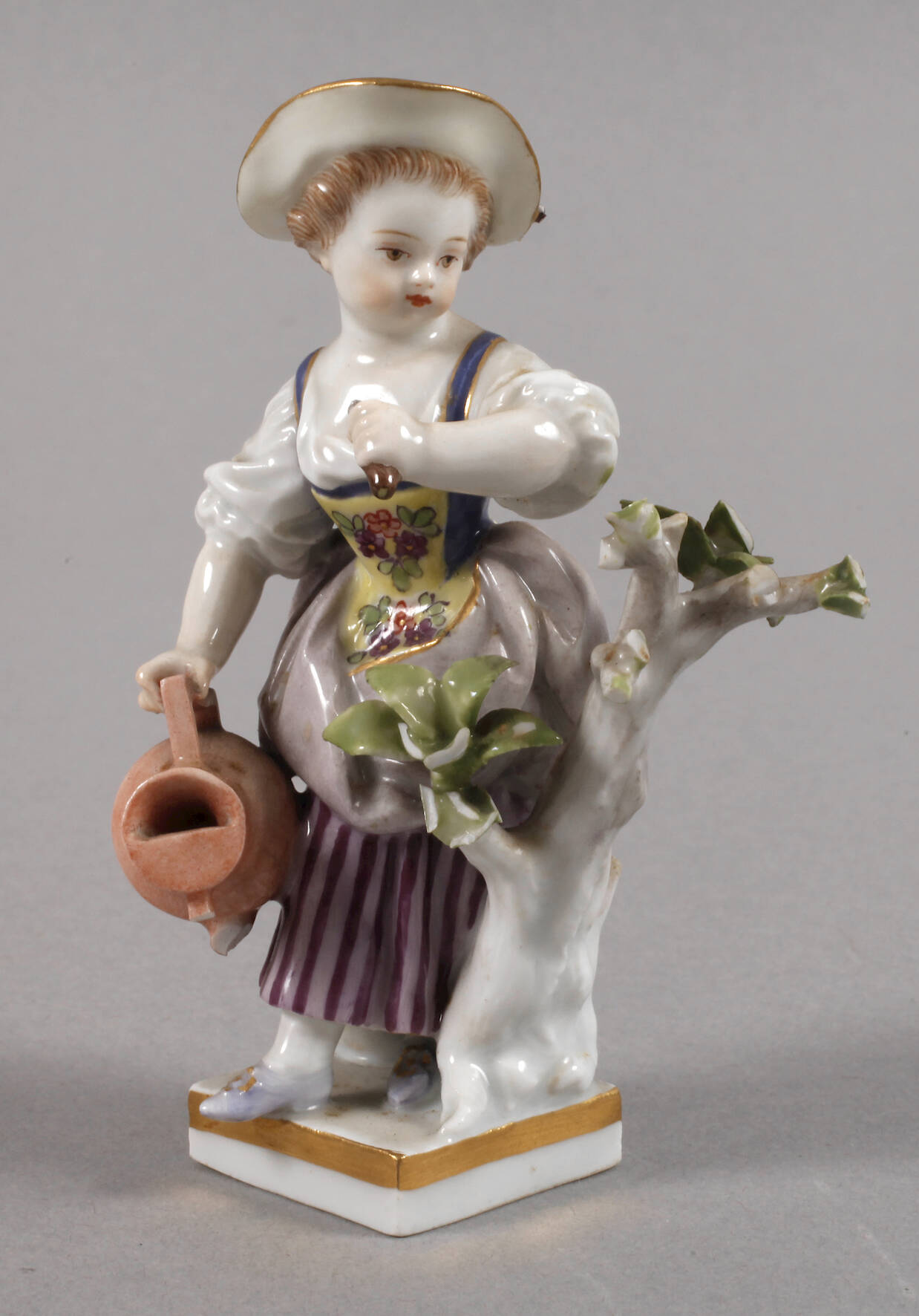 Meissen Gärtnerkind mit Gießkanne