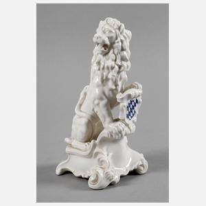 Nymphenburg "Bayerischer Löwe auf Sockel"