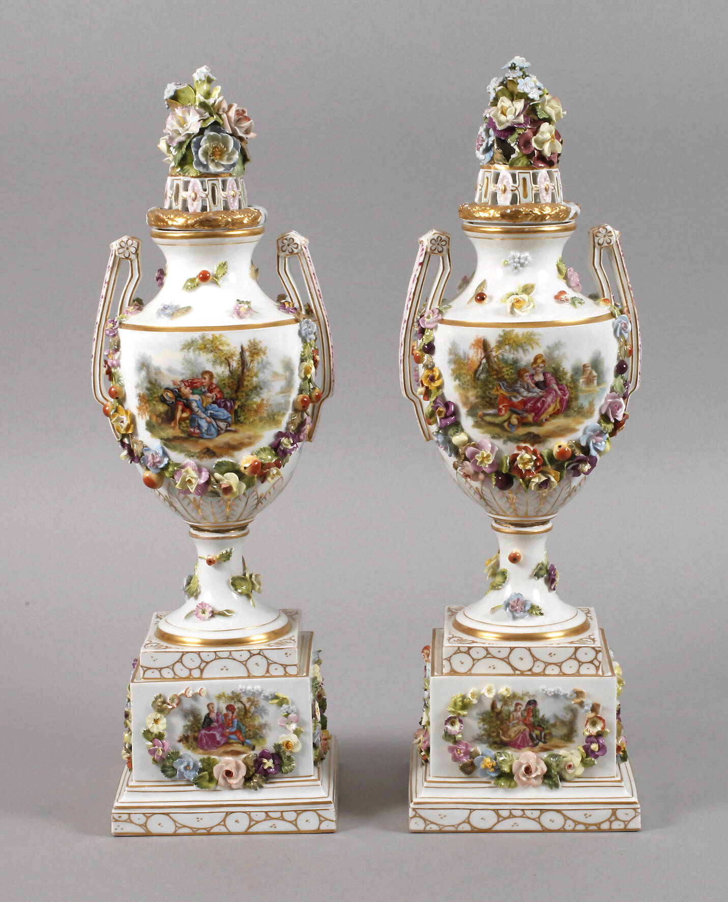 Potschappel Paar Potpourri-Vasen