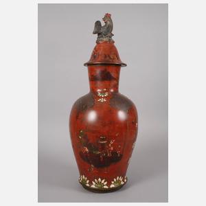 Große Berliner Lackvase mit Chinoiserien