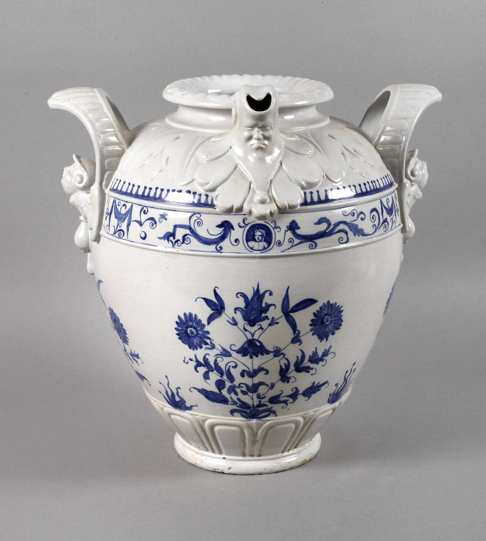 Übergroßes Ölgefäß Italien