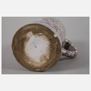 Nürnberger Fayencewalzenkrug mit Landsknecht