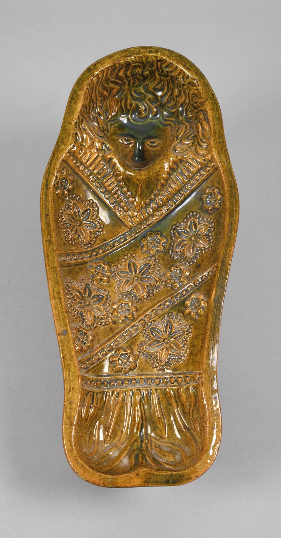 Bäuerliche Backform als "Fatschenkind"