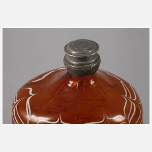 Alpenländische Schnapsflasche