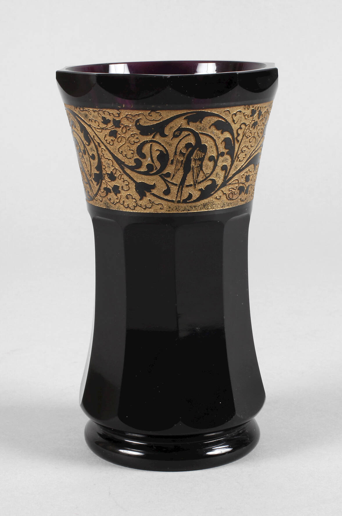 Moser Karlsbad Bechervase