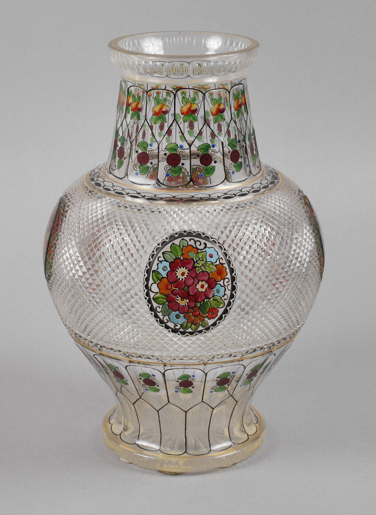 Große Fachschulvase mit Steineldekor