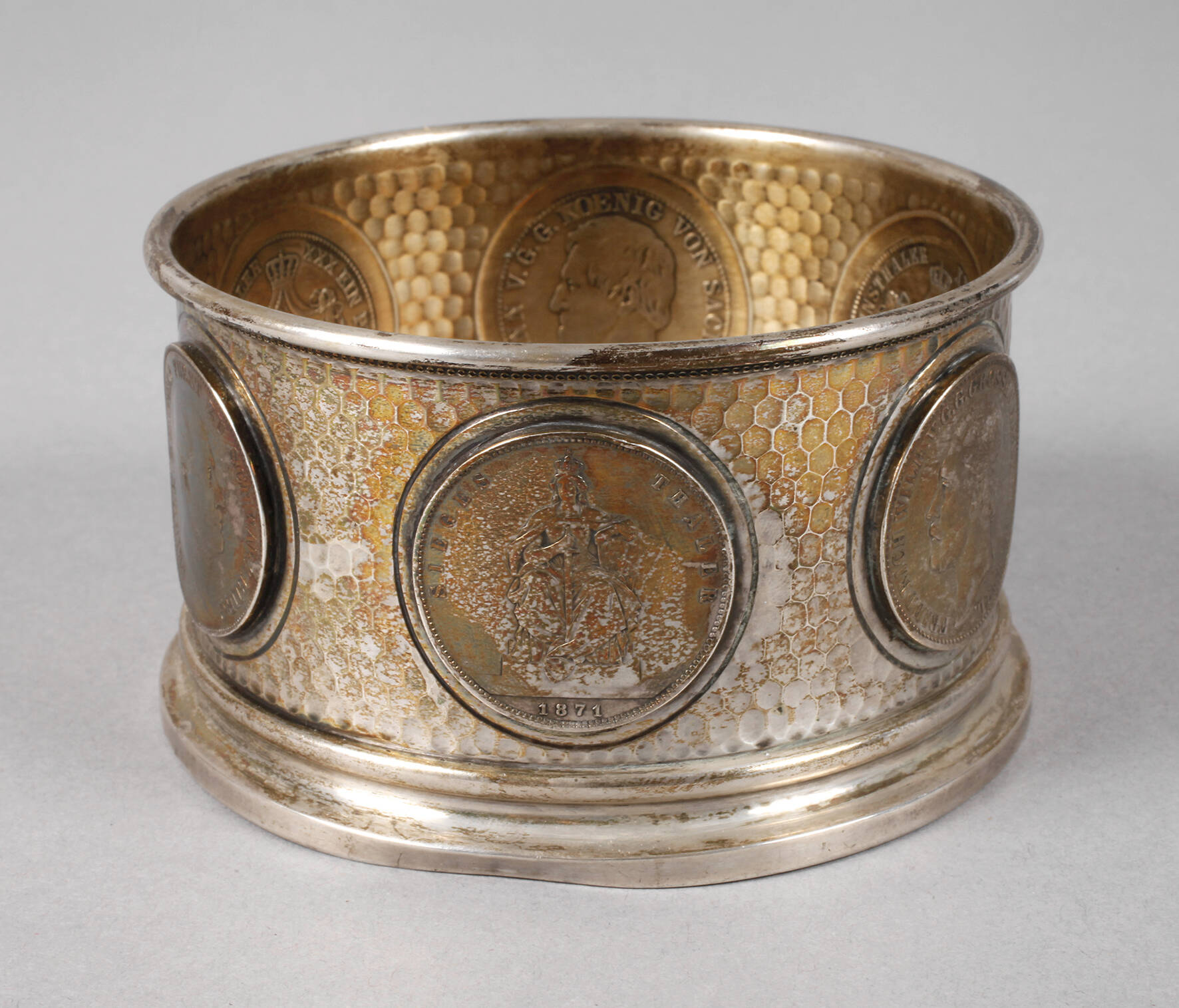 Silber Flaschenständer mit Münzbesatz