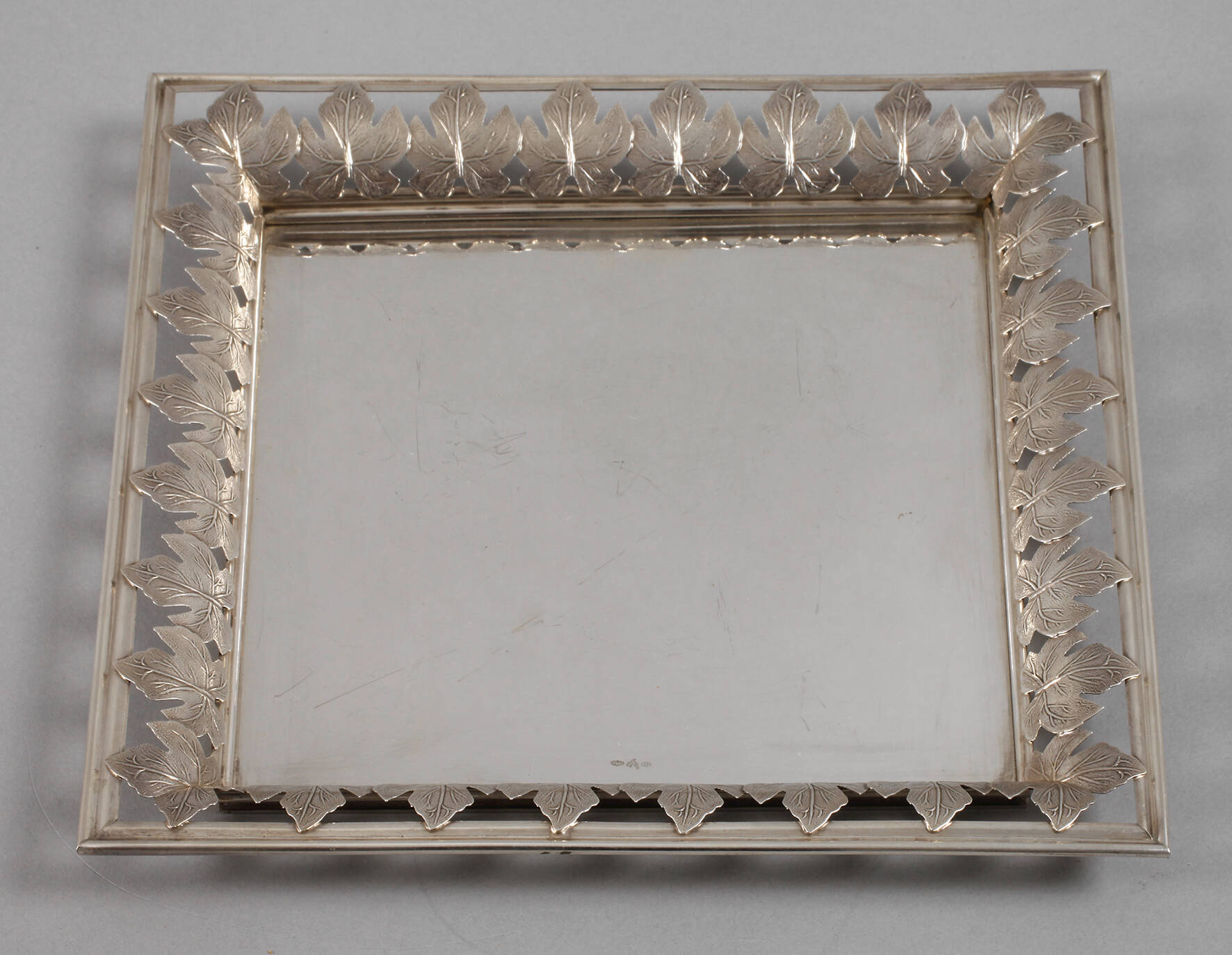 Italienisches Silbertablett