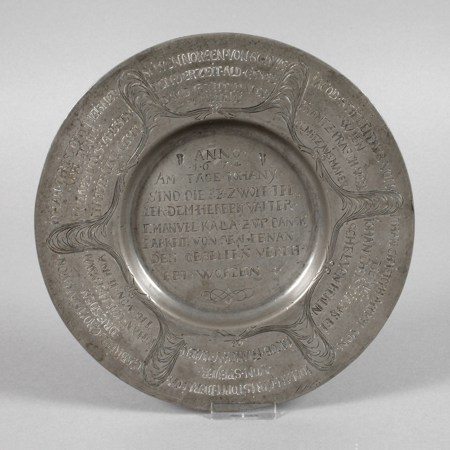 Zinnteller als Ehrengeschenk