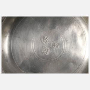 Zinnwalzenkrug als Taufgeschenk