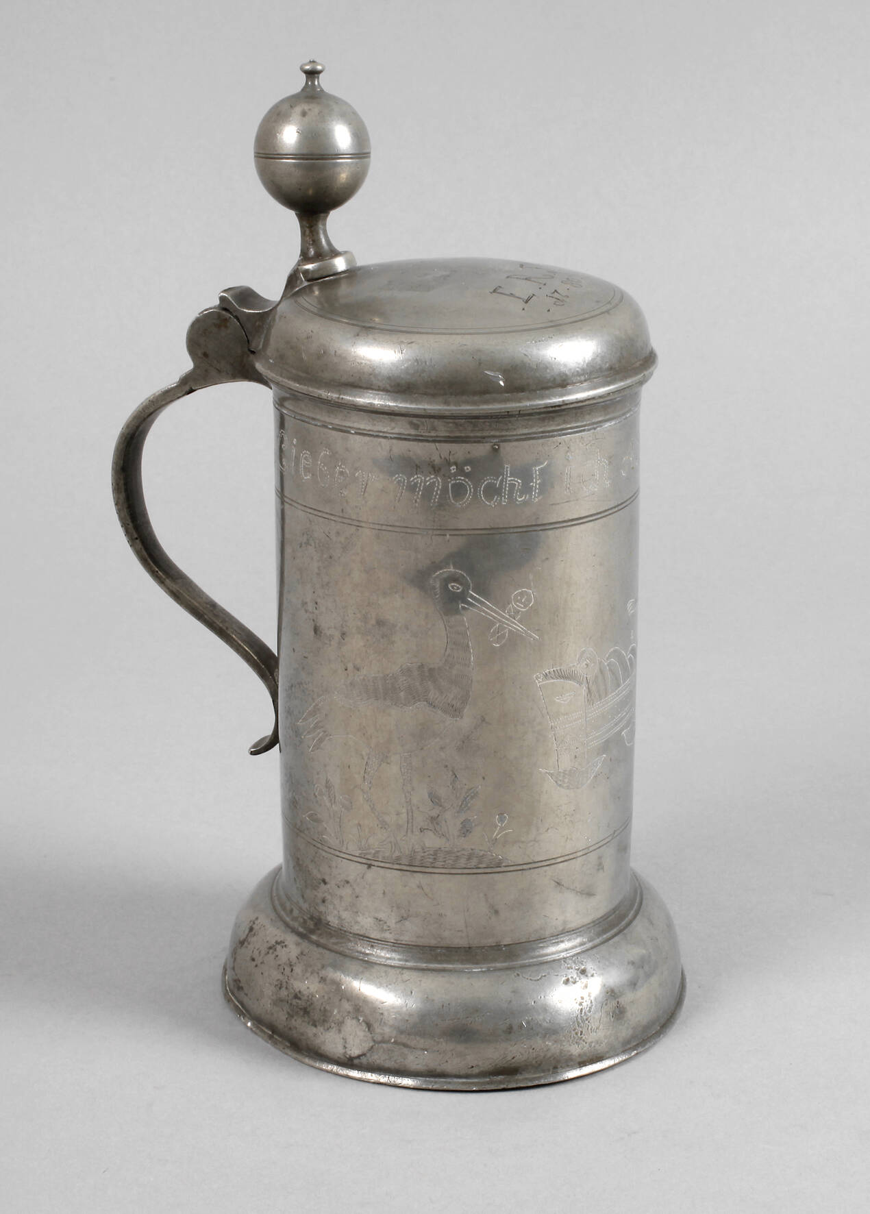 Zinnwalzenkrug als Taufgeschenk