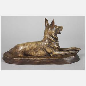 Liegender Schäferhund