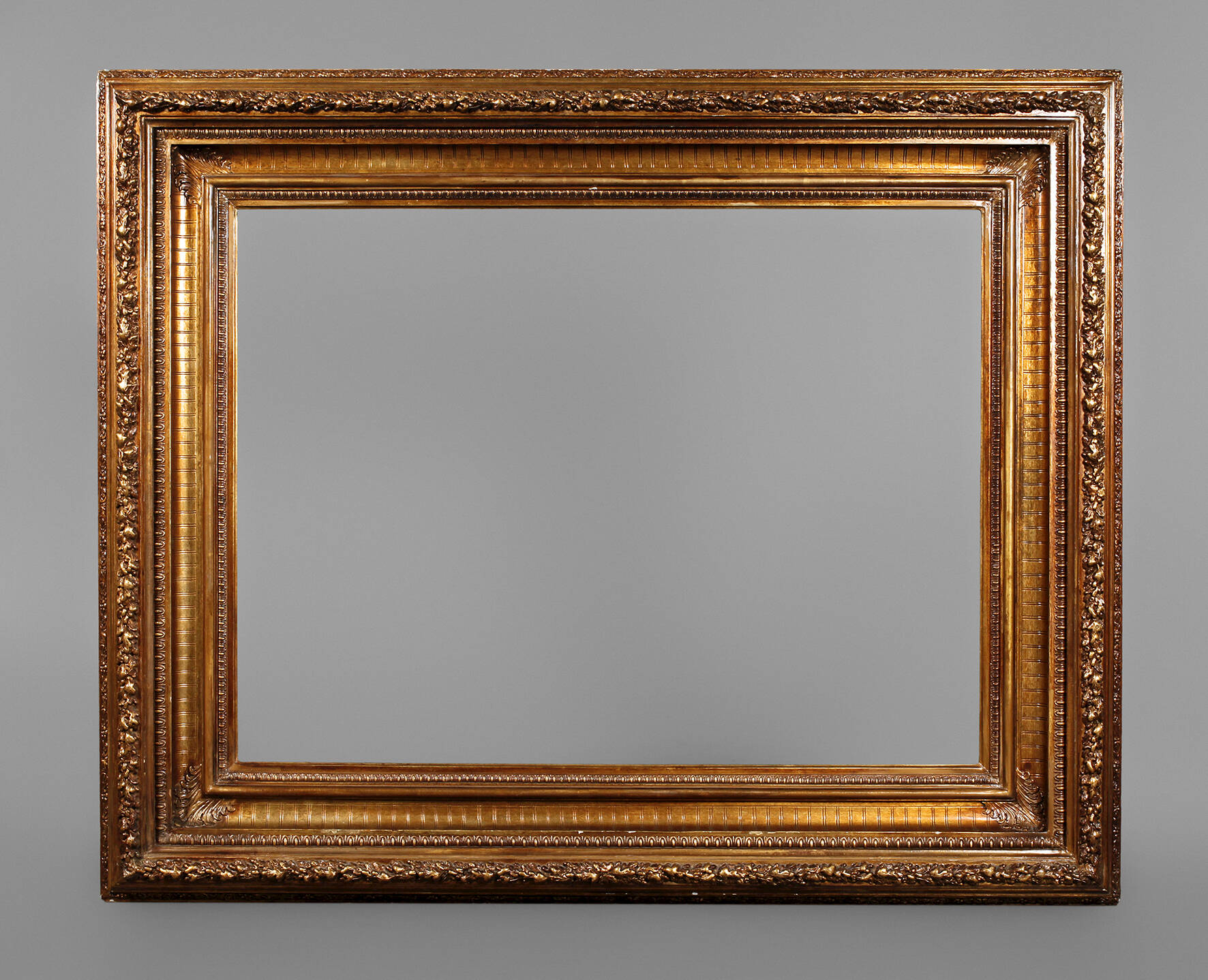 Gründerzeit-Goldstuckrahmen