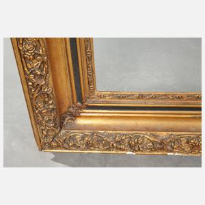 Übergroßer Goldstuckrahmen mit Rosendekor