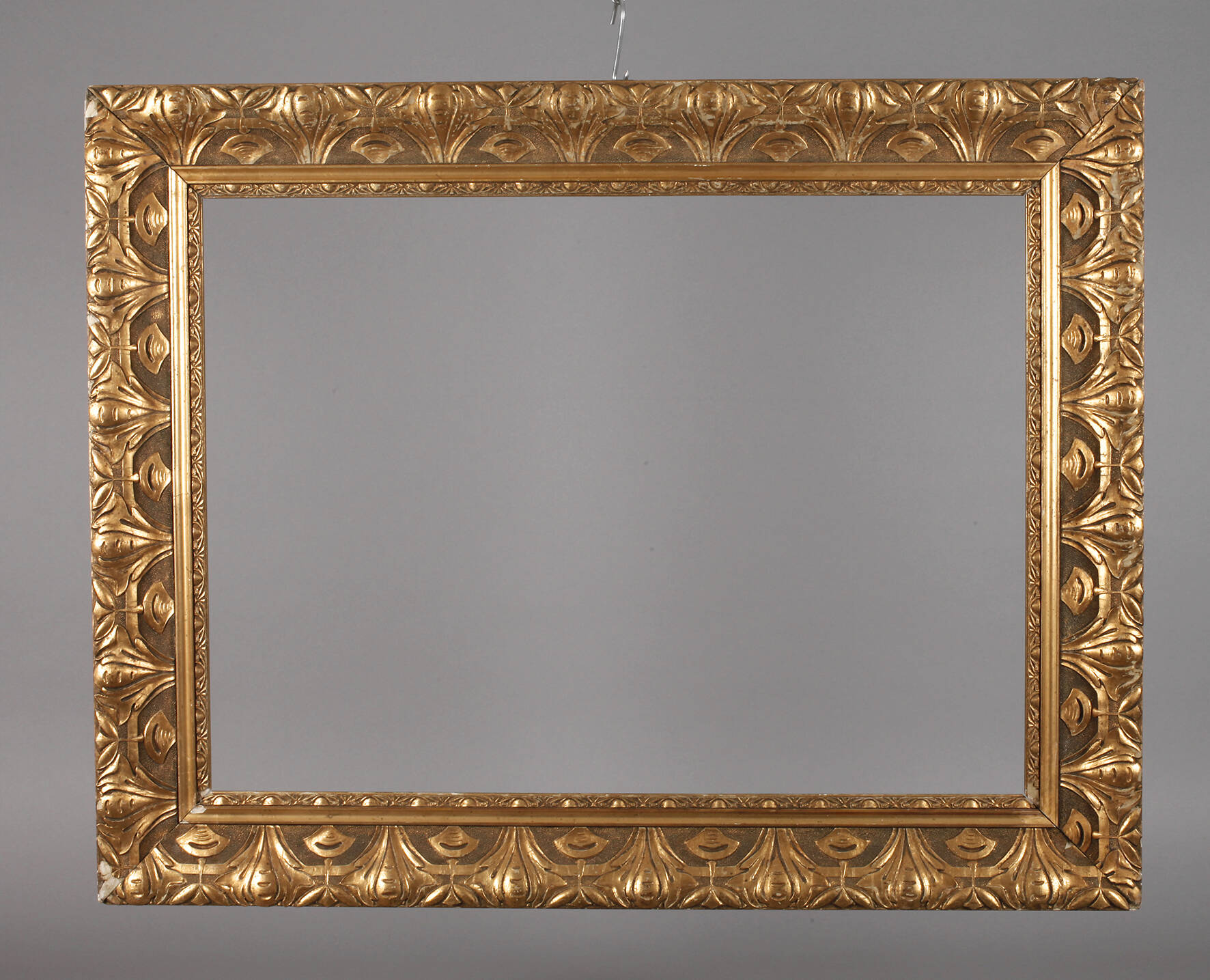 Jugendstil-Goldstuckleiste