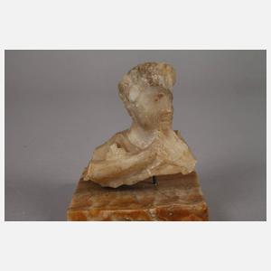 Etruskische Alabasterurnenfragmente aus Volterra