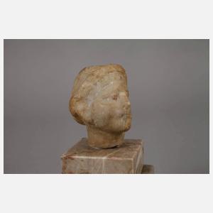 Etruskische Alabasterurnenfragmente aus Volterra