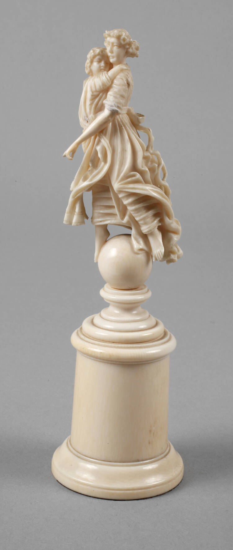 Elfenbeinschnitzerei