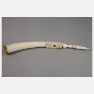 Elfenbeinstoßzahn als Trinkhorn