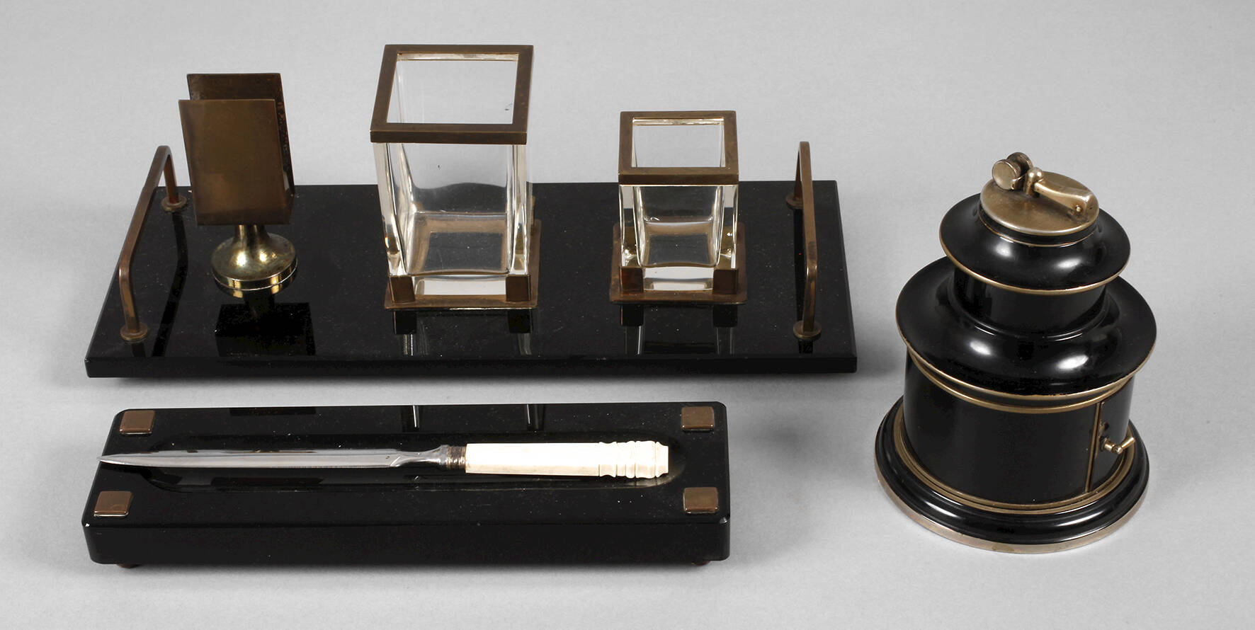 Schreibtischgarnitur