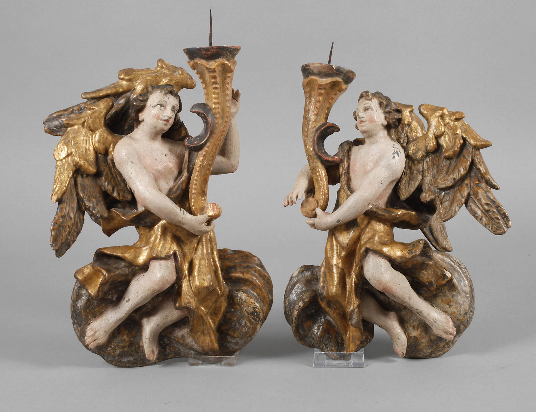 Paar barocke Leuchterengel
