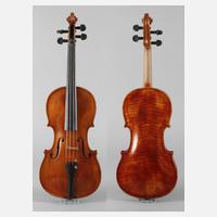 Violine J. Charles111