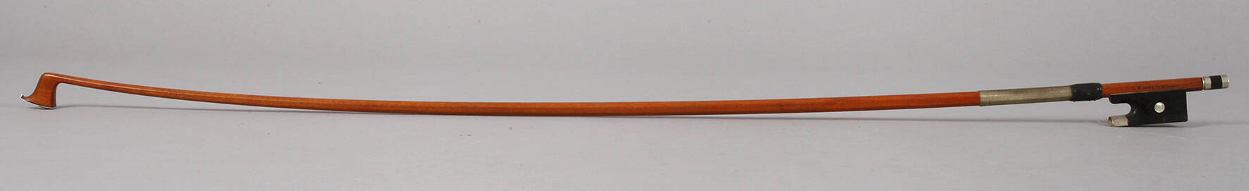 Geigenbogen H. R. Pfretzschner