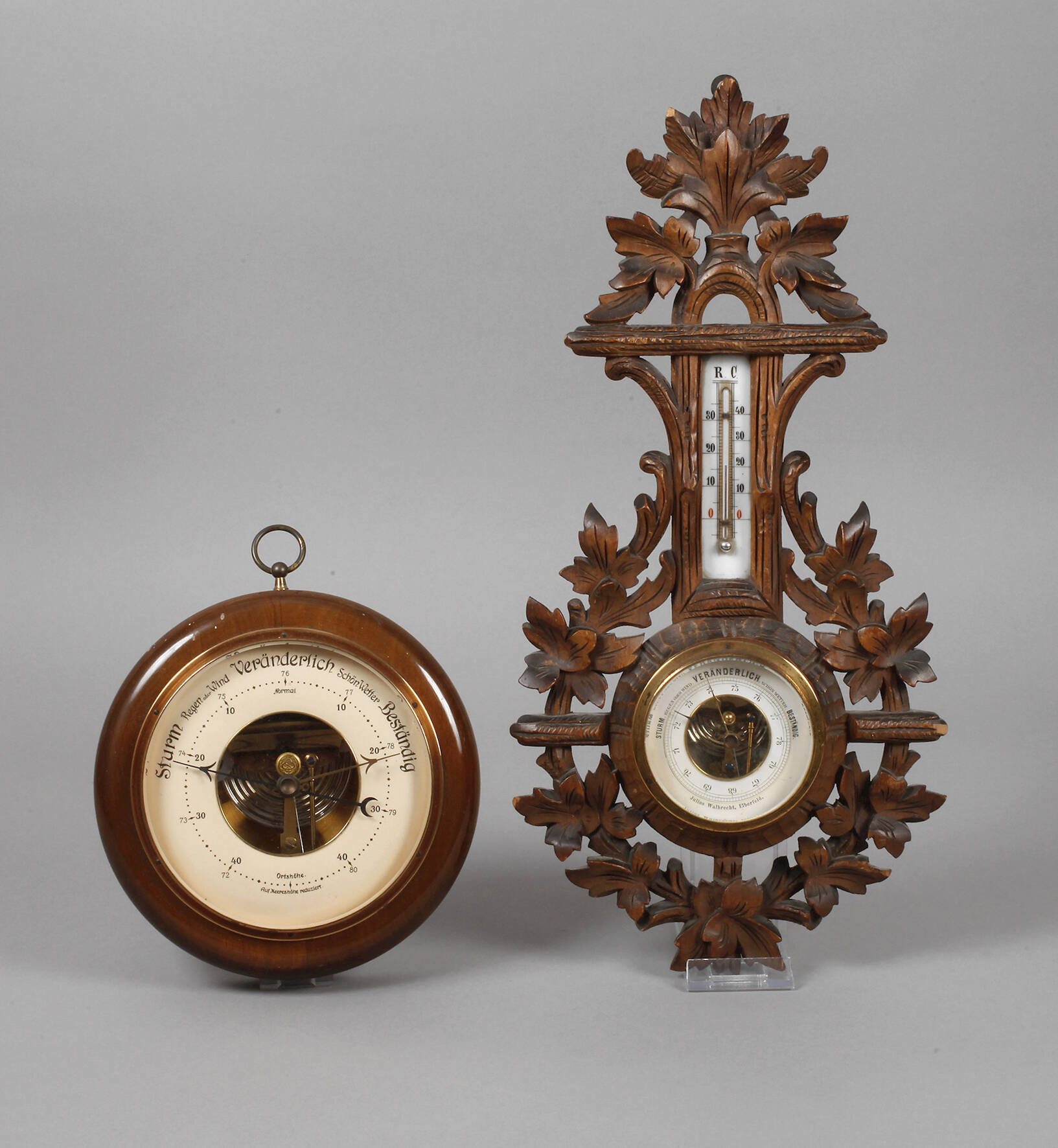 Zwei Barometer
