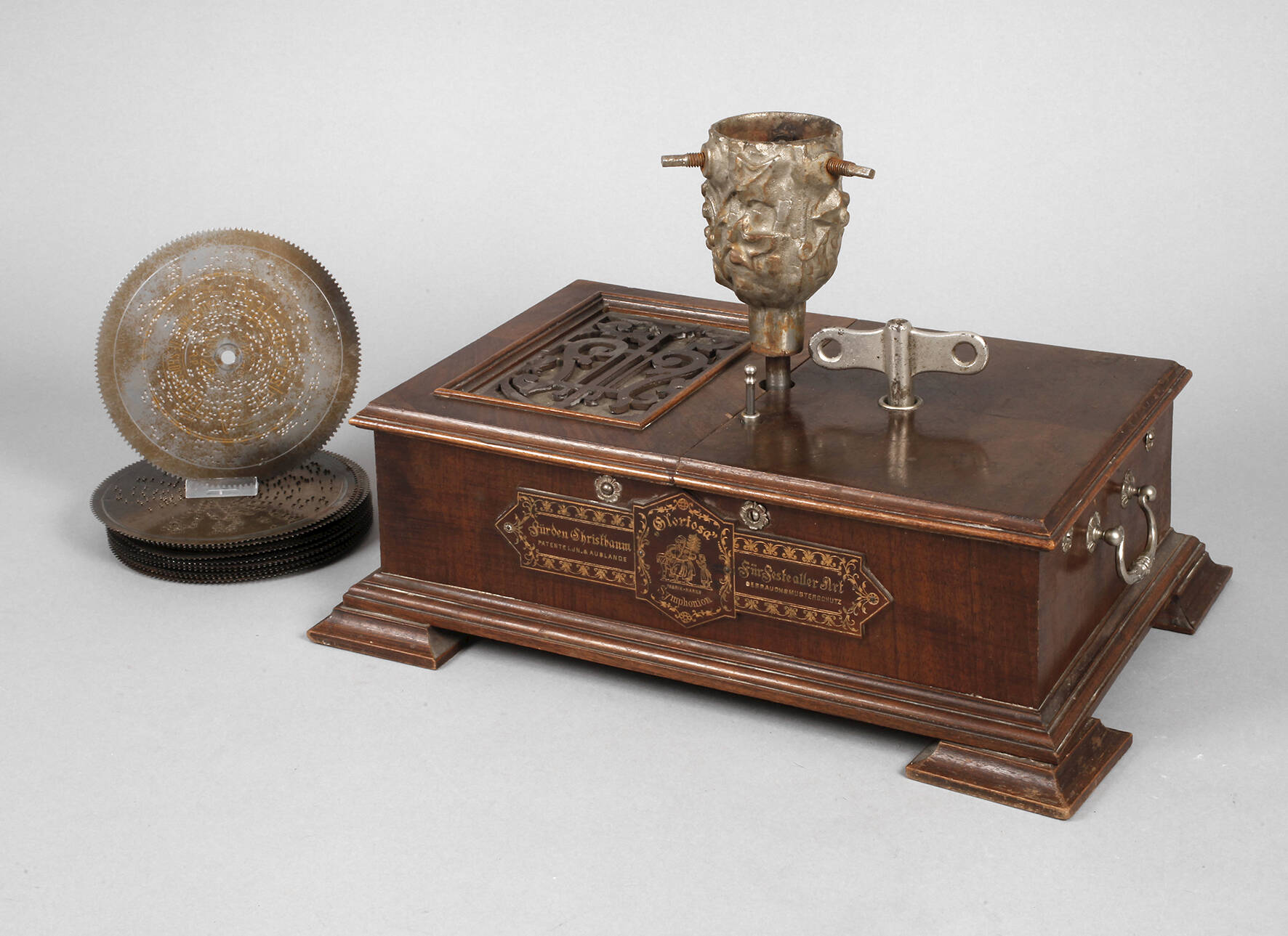 Christbaumständer mit Spielwerk