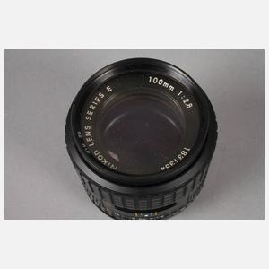 Kamera Nikon F3 HP mit Motordrive und 3 Objektiven