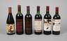 Sechs Flaschen Rotwein