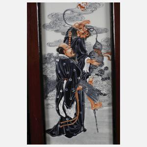 Vier Porzellanbildplatten