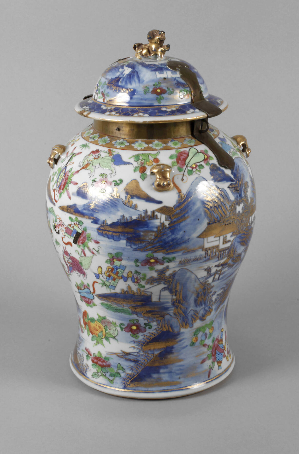 Deckelvase China