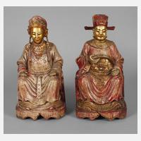 Paar asiatische Ahnenfiguren111