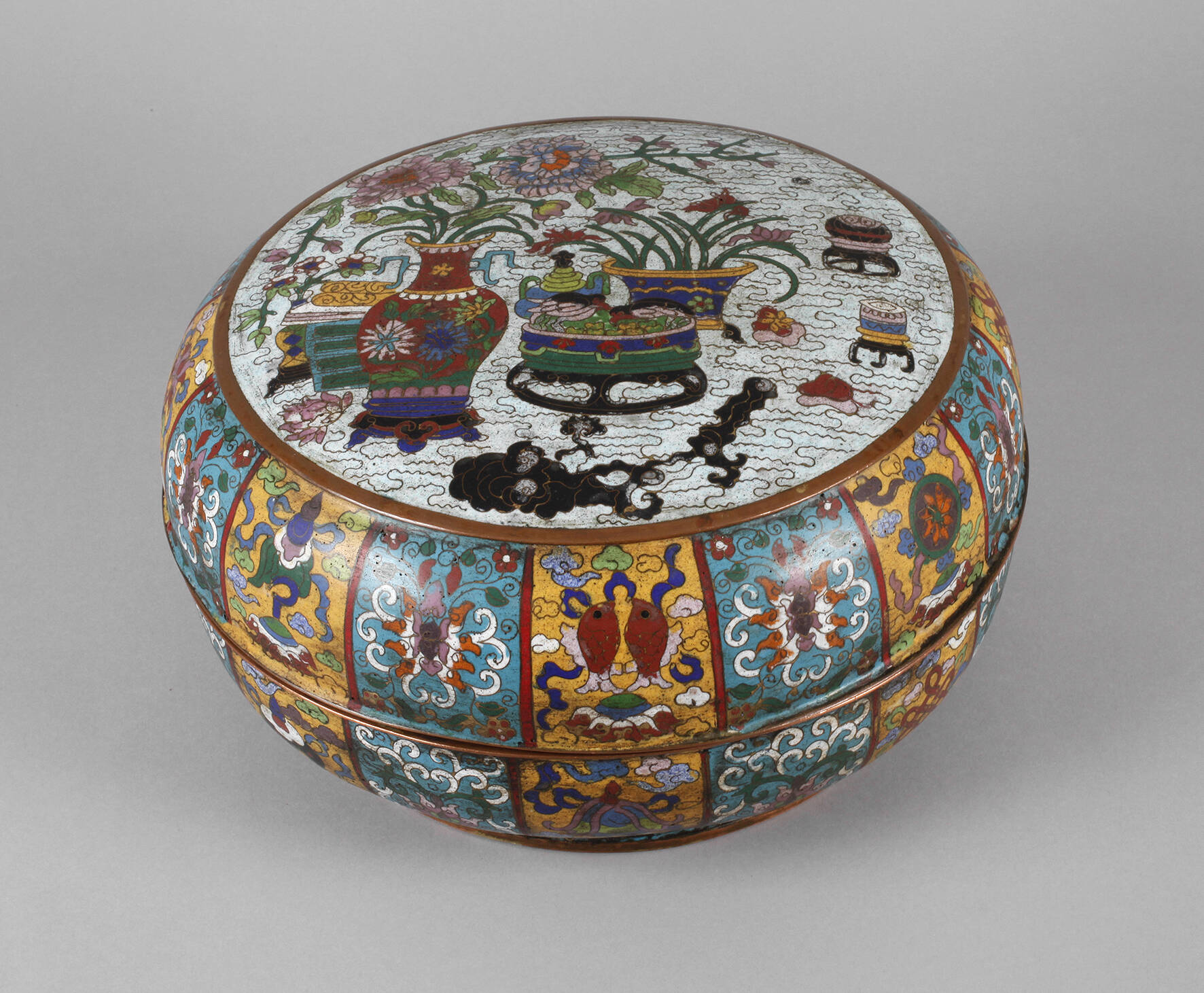 Große Deckeldose Cloisonné