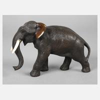 Bronzeplastik Elefant111