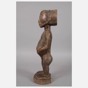 Figürliche Schnitzerei