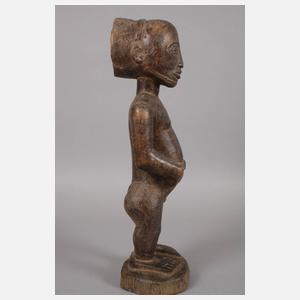 Figürliche Schnitzerei