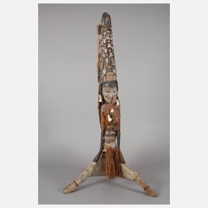 Figürliche Schnitzerei