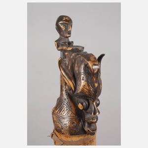 Behälter für eine Sutra-Rolle