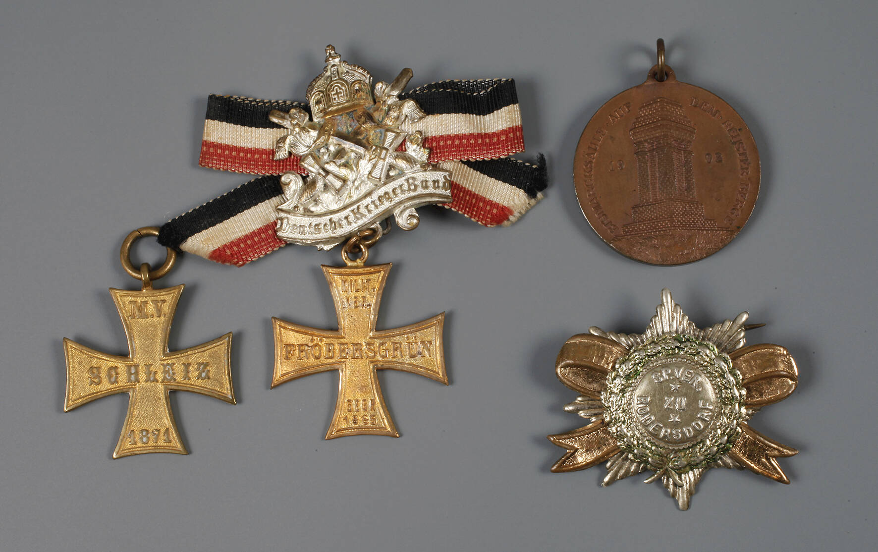 Konvolut Abzeichen Militärvereine